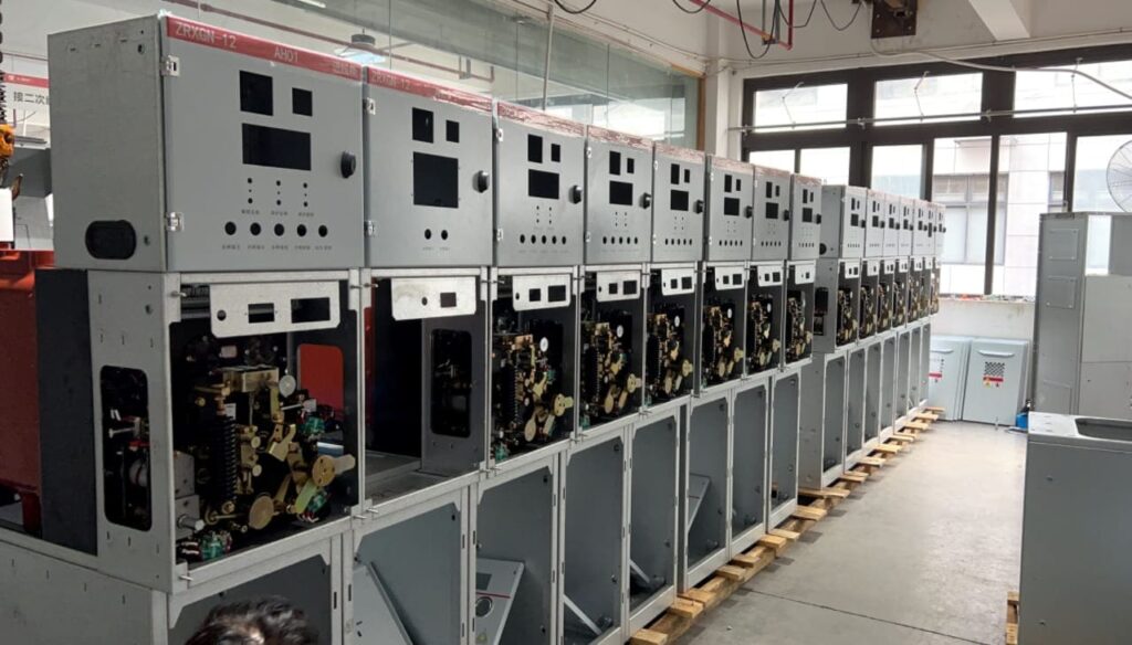 SF6 gas insulated switchgear